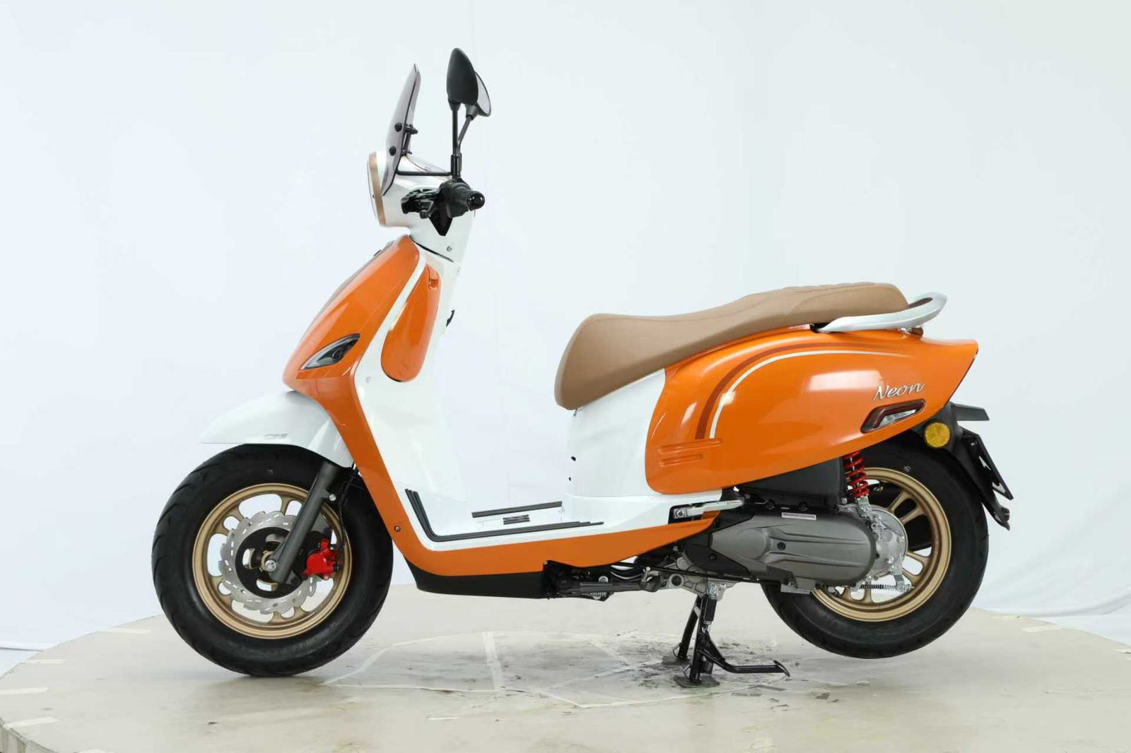 Letbe Neon 125cc